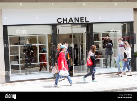 outlet de chanel|chanel outlet online store.